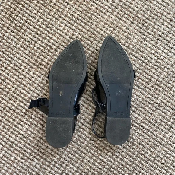 Pointed Toe Flats - Picture 4 of 4